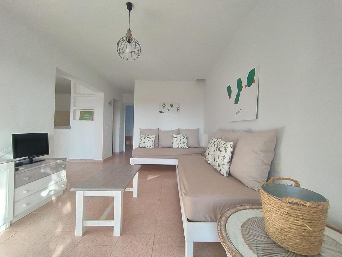 Apartamento Viviendas Ferrer-Es Mal Pas San Francisco Javier Exterior foto