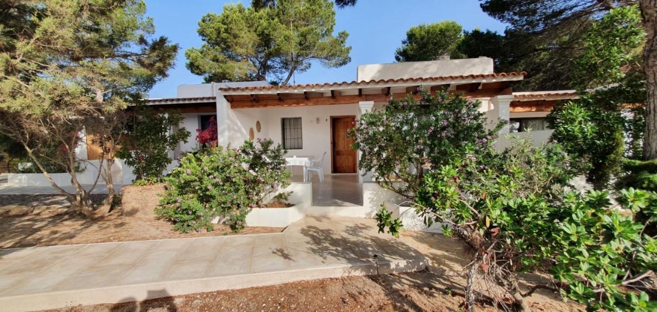 Apartamento Viviendas Ferrer-Es Mal Pas San Francisco Javier Exterior foto